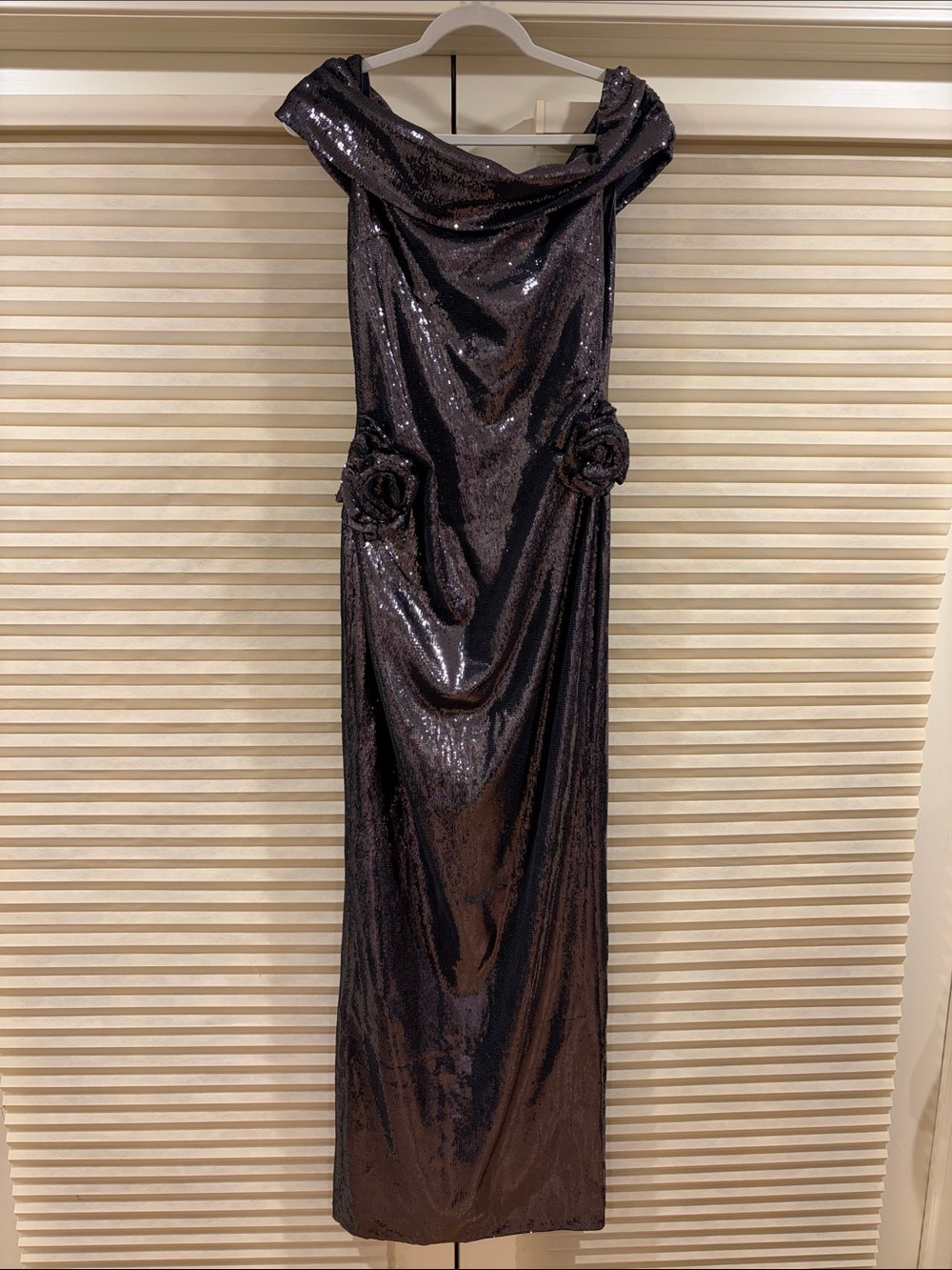 NWOT Roland Mouret Silver Sequin Cowl Neck Maxi Dress, Size US 6